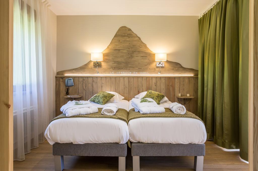 Logis Hotel Le Relais Du Bois Vialotte Le Chambon-sur-Lignon Buitenkant foto