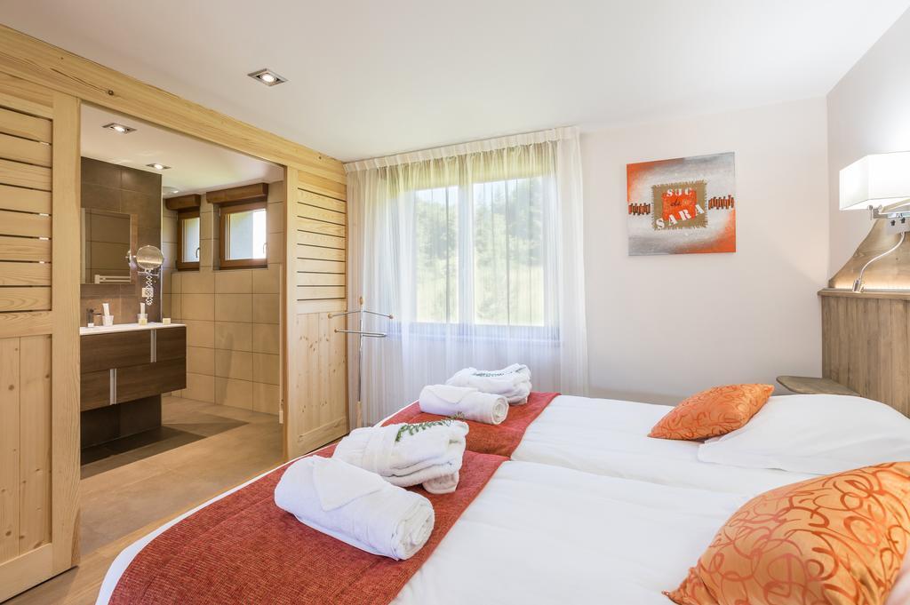 Logis Hotel Le Relais Du Bois Vialotte Le Chambon-sur-Lignon Buitenkant foto